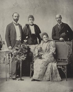 Eulalia hercegnő és kísérője alkotó: American Photographer