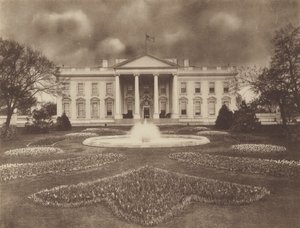 A Fehér Ház (fekete-fehér fotó) alkotó: American Photographer