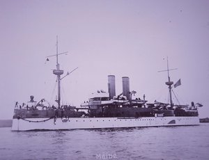 USS Maine, később elsüllyedt Havanna kikötőjében alkotó: American Photographer