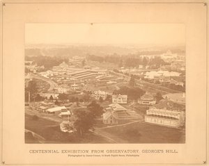 Kilátás a Centenáriumi Nemzetközi Kiállításra, az Obszervatóriumból, Georges Hill, Philadelphia, 1876 (ezüst albumin nyomat) alkotó: American Photographer