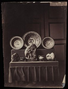 Kiállítás Eugenie császárné kínai múzeumában Fontainebleau-ban, 1861 körül (albumnyomat) alkotó: Andre Adolphe Eugene Disderi