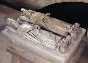 Philippe VI (1293-1350) de Valois és Jean II (1319-64) Le Bon (márvány) képmásai