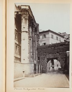 Augustus fóruma Rómában, Olaszországban Augustus fóruma. Roma (cím a tárgyon) alkotó: Anonymous