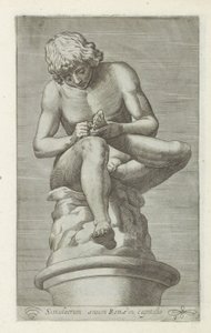 Sculptuur van een jongen met een doorn in de voet Gerincvelő Róma bronz szimulákruma a fővárosban (cím a tárgyon) Antik szobrok Rómában (sorozat címe) Róma városának nyilvános helyeken látható ősi szobrainak ikonjai (sorozat címe) alkotó: Anonymous