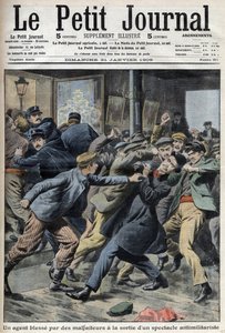 Egy rendőr megsérült az antimilitarista bemutató során Aubervilliers-ben, a Petiter Journal címlapja, január 31. alkotó: Anonymous Anonymous