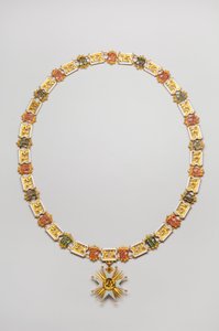 Baviere Királyság - Szent Hubert Rend: Luitpold, Duke en Baviere (1890-1973) nyaklánca - 18. század vége - Arany és Emaux - Nyaklánc: L 122 cm; súlya 460 g (tartozék a medál) - Medál: D 7,5 cm - Magángyűjtemény alkotó: Anonymous Anonymous