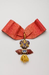 Aranygyapjú rend: Spanyol aranygyapjú - Jean Charles de Saldanha Oliveira e Daun (1790-1876) jelvénye - 19. század közepe - Arany, gyémánt, zafír és emálok - H 10,6 cm; sz 7,6 cm; súly: 96 g - Magángyűjtemény alkotó: Anonymous Anonymous