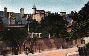 Párizs: kilátás a Musee de Clunyra. Fénykép 1920-ból Párizs városának „”művészeti albumában”. Magángyűjtemény. alkotó: Anonymous Anonymous