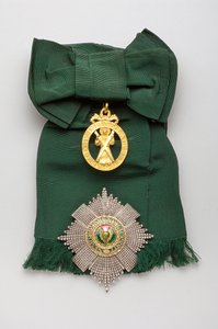Egyesült Királyság – A Bogáncs Rendje – Felső: Jelvény, vényköteles modell, készítette: John James Eddington (London) alkotó: Anonymous Anonymous