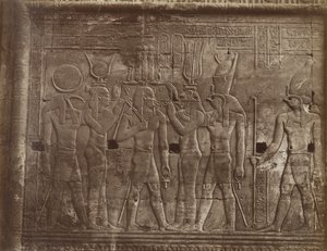 Bas domborművek a komombói templomokból alkotó: Antonio Beato