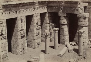 Medinet Habu: Kopt templom a Ramszesz III templom közepén