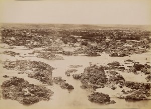 [Az első kataraktus látványa] / [Vue de la Premiere Cataracte] alkotó: Antonio Beato