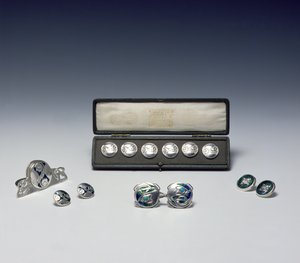 A Selection of Liberty Silverwork, 1901-2007 körül (ezüst)