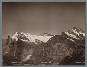 Kilátás a Wetterhornra, Berglistockra és Schreckhornra a Berni-Alpokban Panoráma a Jungfraukette-re (sorozat címe az objektumon)