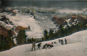 Hógolyózás a Paradise Valley-ben déli nyáron, Mt. Rainier Nemzeti Park, 1916