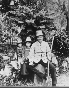 August Strindberg önarcképe gyermekeivel az országban