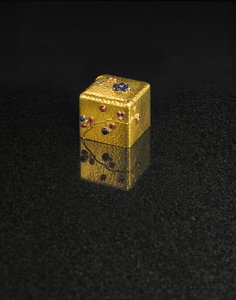 Doboz, Faberge, 1890 körül alkotó: August Wilhelm Holmström