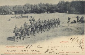 A magyar gyalogság tűzparancsot kapott alkotó: Austrian Photographer