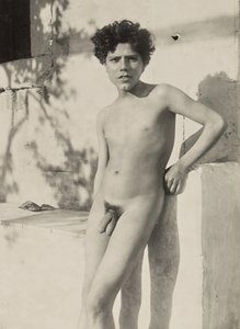 [Meztelen fiatalok] alkotó: Baron Wilhelm von Gloeden