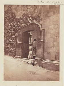 [Nő belép a kapun] alkotó: Baron Wilhelm von Gloeden