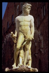 A Neptun-kút, Neptunusz alakjának részlete, 1560-75 márvány lásd még 97917-20