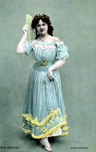 Maie Ash, színésznő, 1905. alkotó: Bassano Studio