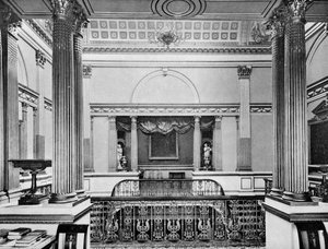 A nagy lépcsőház, Londonderry House, 1908.
