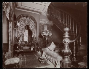 Díszes nappali a Blakely Hall rezidenciájában, 11 West 45th Street, New York, 1896-98 (ezüst zselatin nyomat) alkotó: Byron Company