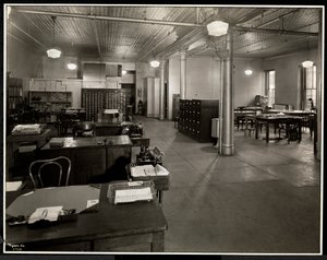 A Carolyn Laundry székhelye: 111 East 129th Street, East Harlem, New York, 1929 (ezüst zselatin nyomat) alkotó: Byron Company