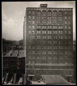 The Hotel Robert Fulton, 228 West 71st Street, New York, 1920 (ezüst zselatin nyomat) alkotó: Byron Company
