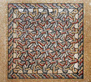 Mozaikpadló a bema területről a korai bizánci templomban Shilohban, Ciszjordániában, i.sz. 380-420 (mozaik) alkotó: Byzantine Byzantine