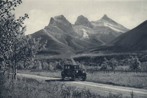 A kanadai Sziklás-hegység: Három nővér, Banff (s/w fotó) alkotó: Canadian Photographer