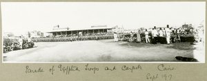Az egyiptomi csapatok és szőnyegek felvonulása, Kairó, 1917. szeptember alkotó: Capt. Arthur Rhodes