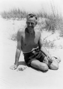Carl van Vechten (1880-1964) amerikai író és fotográfus, itt 1928 körül. alkotó: Carl Van Vechten
