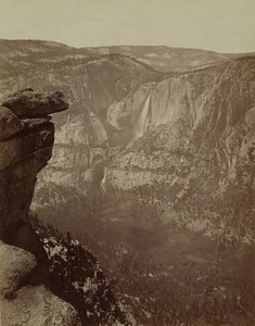 Yosemite vízesés a Glacier Pointból, 1865-66, nyomtatva kb. 1875. alkotó: Carleton Emmons Watkins