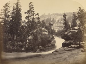 Vízesés - Nevada-vízesés - 700 láb, Yosemite alkotó: Carleton Watkins