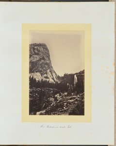 A Broderick-hegy és a Nevada-vízesés alkotó: Carleton Watkins