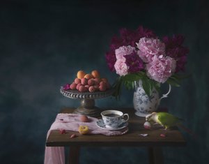 A Papagáj asztali csemegéje alkotó: Catherine Wang