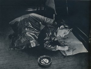 Egy hátrahagyott kislány elképzeli a vidéki kirándulást, 1941-et alkotó: Cecil Beaton
