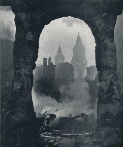 Apokalipszis, 1941 alkotó: Cecil Beaton