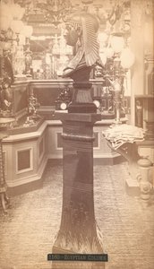 Egyiptomi oszlop, Mitchell, Vance & Co., Főépület, Centenáriumi Kiállítás, Philadelphia