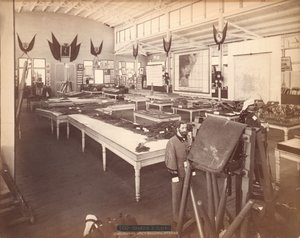 A spanyol kormány épületének belseje, a centenáriumi kiállítás spanyol részlegében alkotó: Centennial Photographic Co.