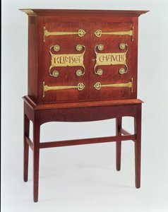A Kelmscott Chaucer szekrény, amelyet C.F.A.Voysey (1857-1941) tervezett és F.Coote készítette, 1899 (tölgy, sárgaréz szerelvényekkel)