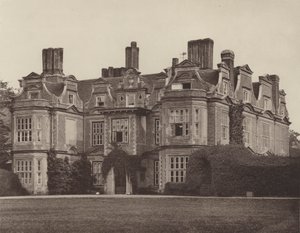 Swateley Hall, Uxbridge, a bejárati front alkotó: Charles Latham