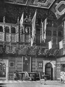 The Marble Hall, East End (f/w fotó) alkotó: Charles Latham