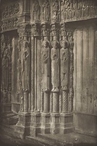 Chartres-i székesegyház. A királyi kapu jobb oldali ajtaja, nyugati oldal, XII. század, 1857 július előtt (fotó) alkotó: Charles Nègre