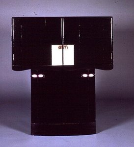 Íróasztal a Hill House, Helensburgh (bezárt) számára (lásd 71065) alkotó: Charles Rennie Mackintosh