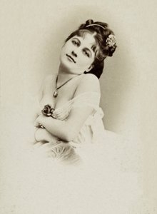 Henriette Victoire Drouard (1851-1923) színésznő portréja.