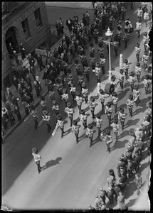 Egy Victoria-kereszttel kitüntetett katona temetési menete, London, az 1930-as évek elején.