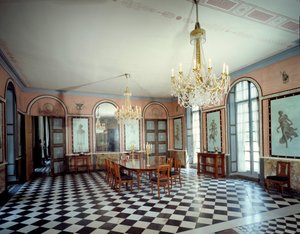 Kilátás a malmaisoni kastély étkezőjére, I. Napóleon császár (1769-1821) rezidenciájára, Charles Percier (1764-1838) és Pierre Francois Leonard Fontaine (1762-1853) decoree 1800 Rueil Malmaison, musee du chateau alkotó: Charles and Fontaine Pierre Percier